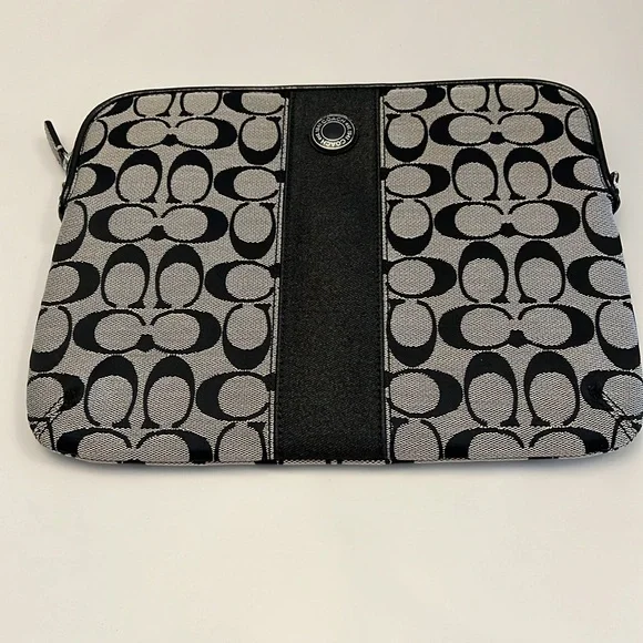 Coach iPad bag - Picture 2 of 4